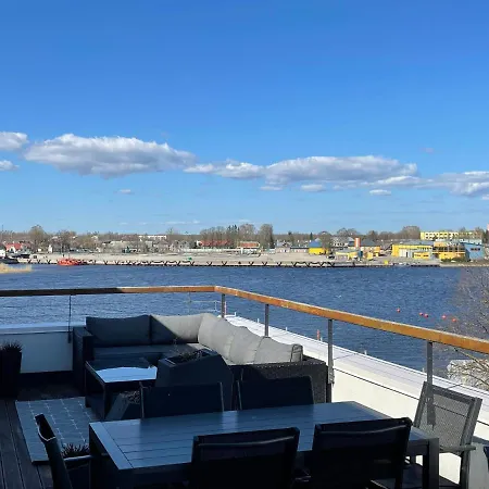 Rannakivi Penthouse *